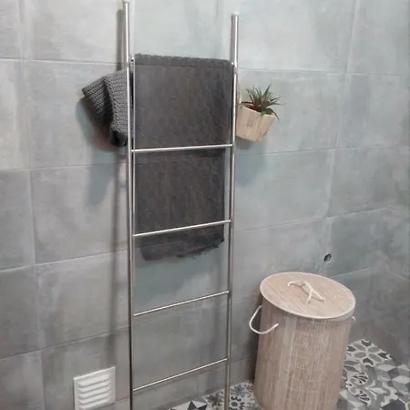 Vue Sur Et Pieds Dans L'eau! Appartement Portimão