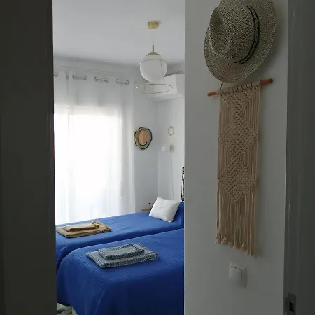 Vue Sur Et Pieds Dans L'eau! Διαμέρισμα Portimão