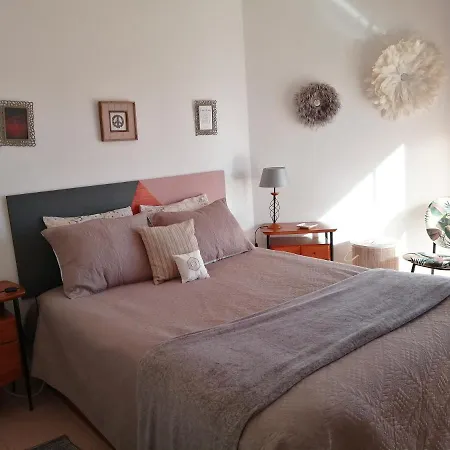 Vue Sur Et Pieds Dans L'eau! Appartement Portimão